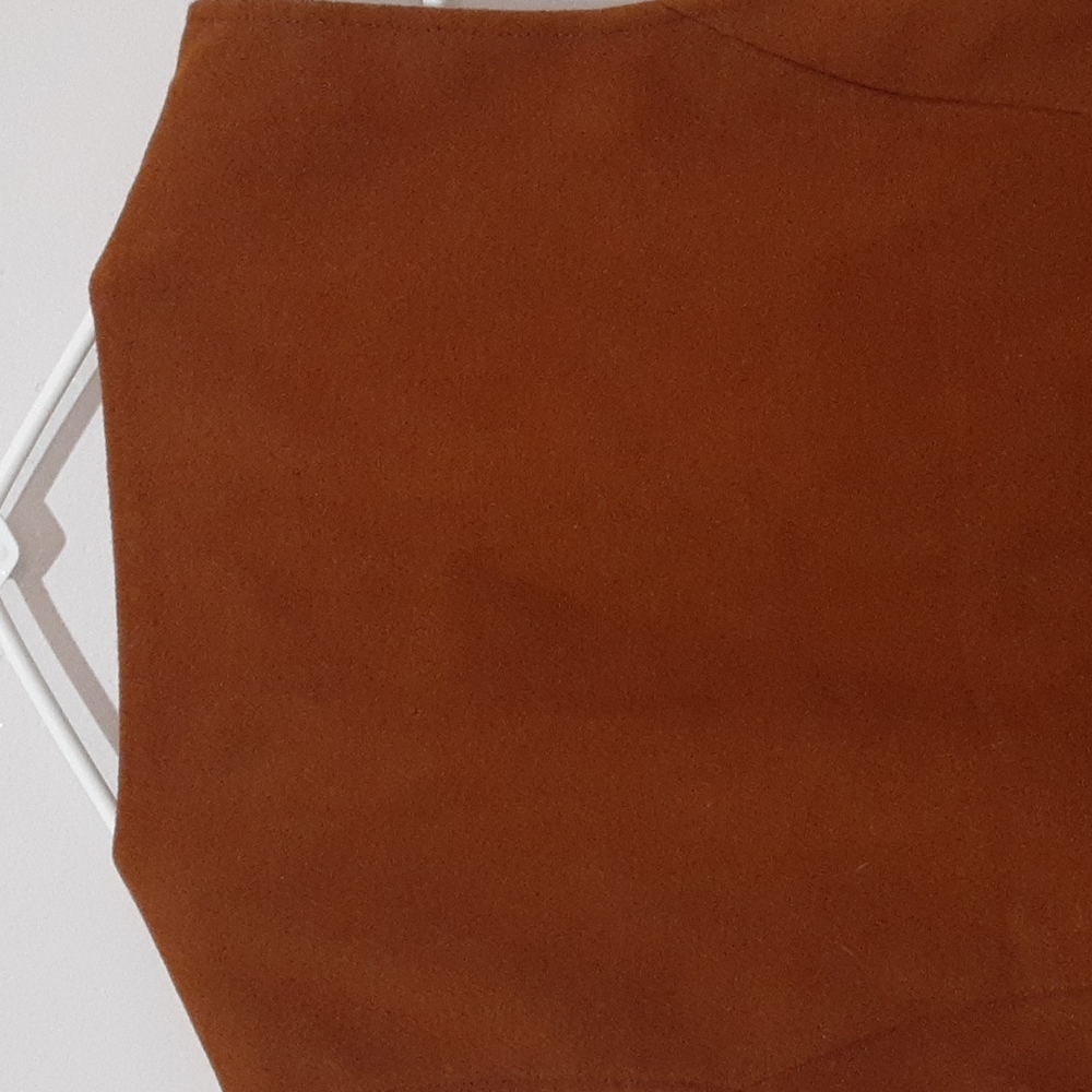 Finishing touches vest in burnt orange - Picture 3 of 16